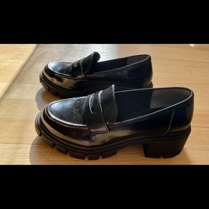 Crown Vintage black chunky loafers